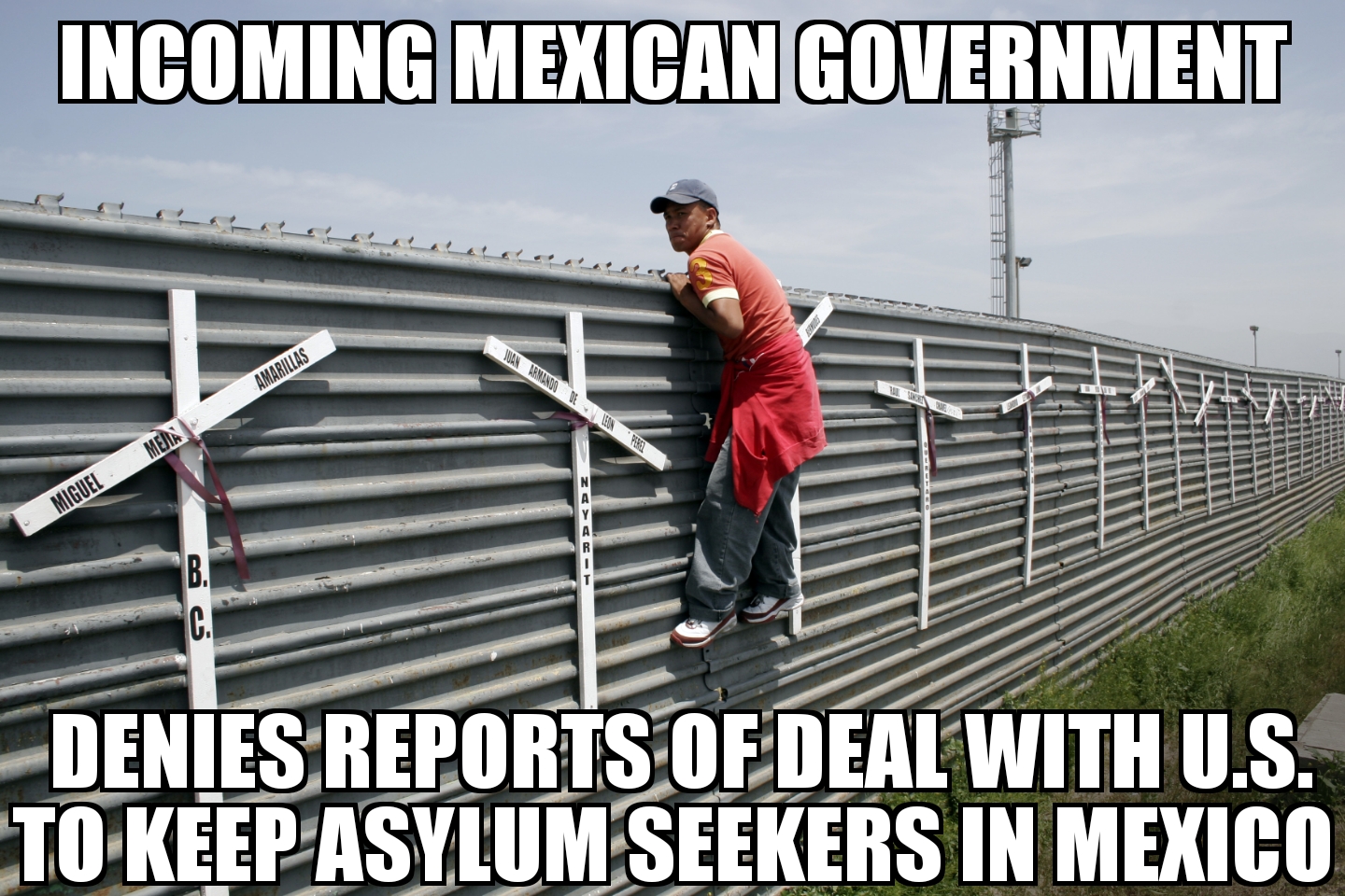 U.S. in deal to make asylum seekers wait in Mexico