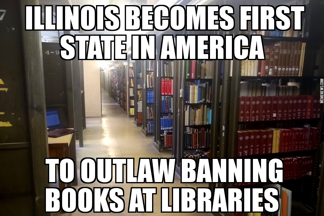 Illinois outlaws banning books